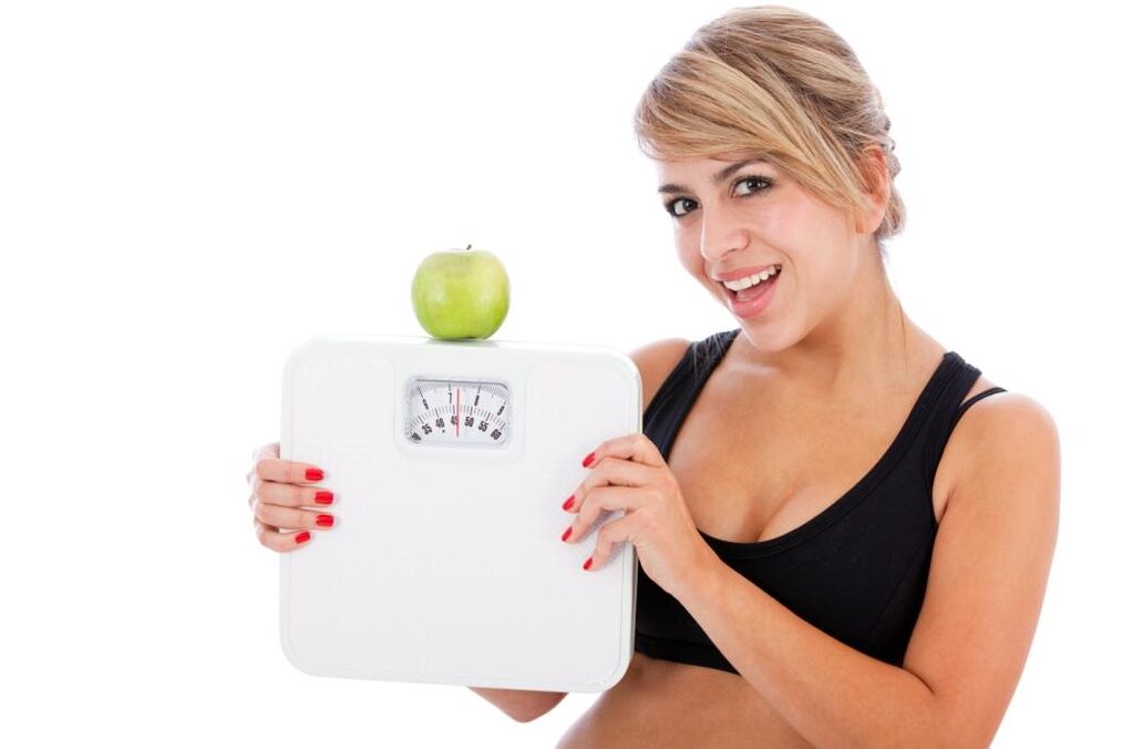Apple para a perda de peso nunha dieta preguiceiro