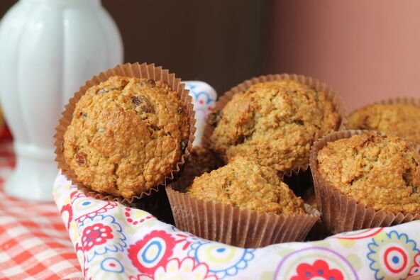 Muffins de avea con améndoas - unha sobremesa perfumada para aqueles que queren perder peso cunha dieta mediterránea